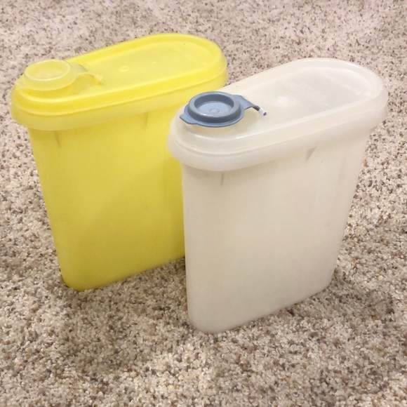 Tupperware beverage buddy containers - Picture 1 of 7